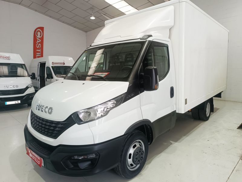 IVECO DAILY CAMIÓN 2022 DIESEL